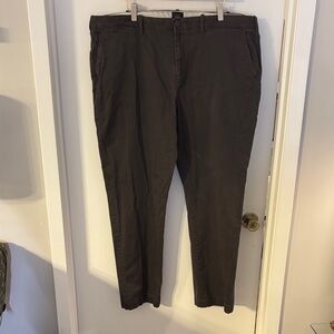 J. Crew Men's Chino Pants in Charcoal
